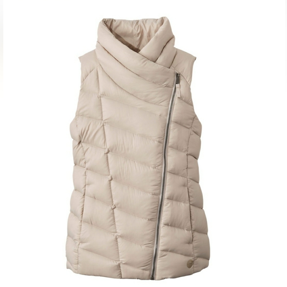 Llbean boundless down puffer vest, EUC, creamy beige "shore sand" color Small